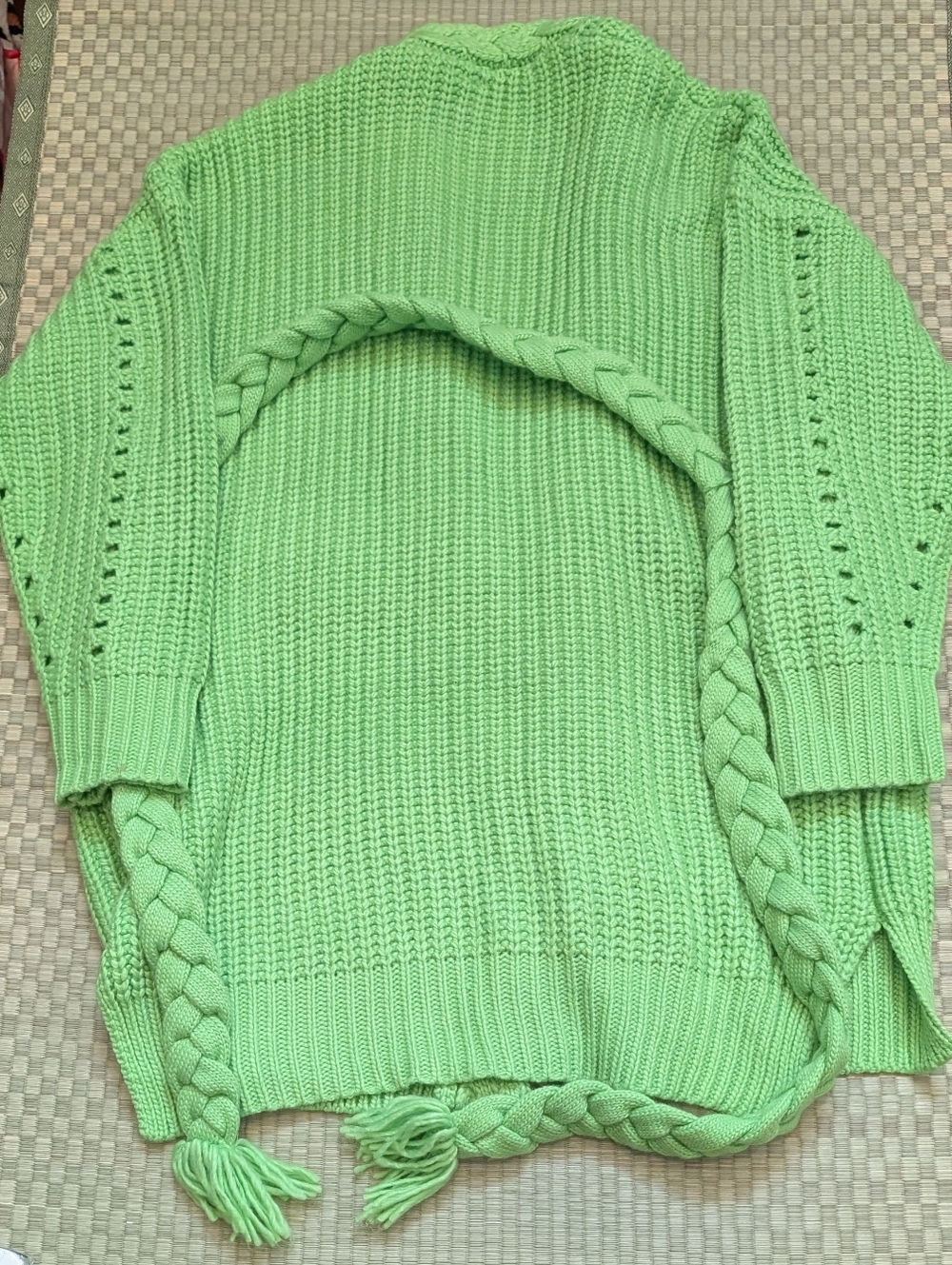 FARM Rio Charlie Oversized Chunky Knit Acrylic Lime Green Cardigan Size Medium - Picture 2 of 10